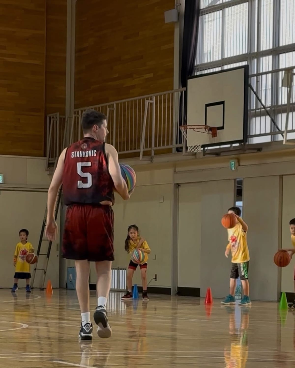 Coach Stefan Stankovic during an individual training drill